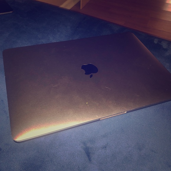 2017 MacBook Pro 13inch - Picture 1 of 4